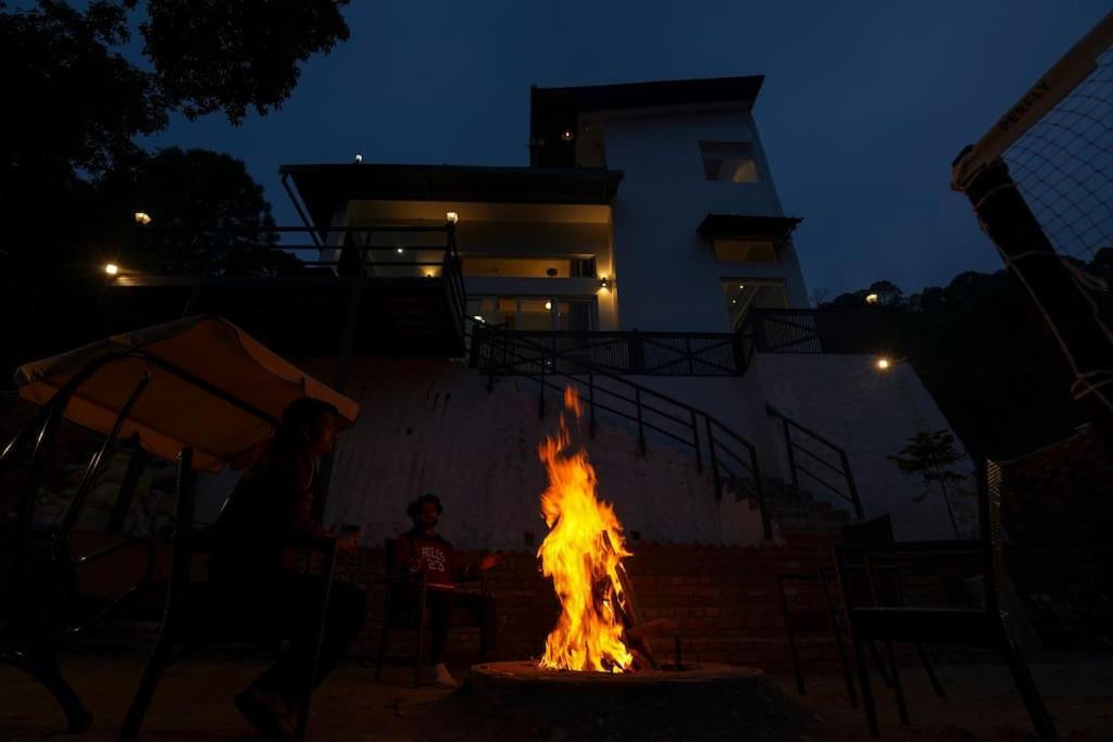 The Apricity Bhimtal Exterior photo